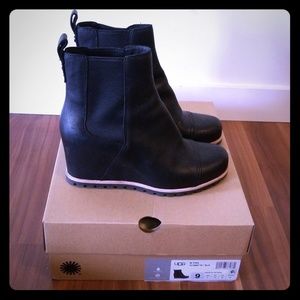 UGG Pax Waterproof Winter Wedge Booties, with box!